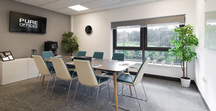 2 Turnberry Park Road, Morley - Image 4