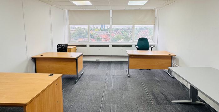 60 North Circular Road, Park Royal - Image 3