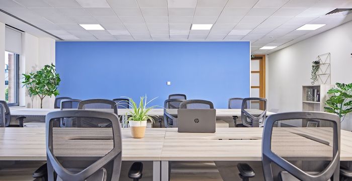 Reeds Crescent, Watford - Image 2