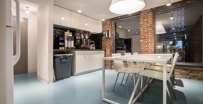 234 Fifth Ave, New York - Image 2