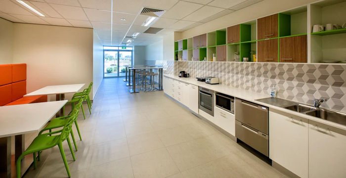 371 Macarthur Avenue, Hamilton - Image 2