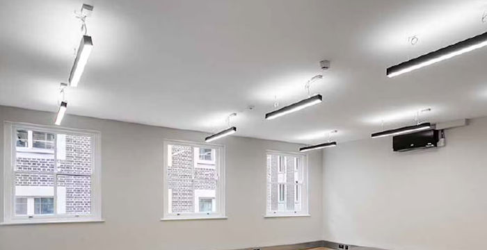 47 Beak Street - Image 2