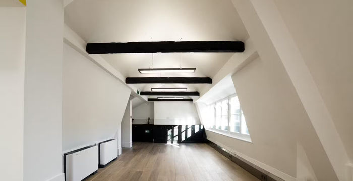 21 Tower Street - Image 2