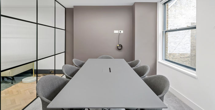 49 Albemarle Street, Greater London - Image 2
