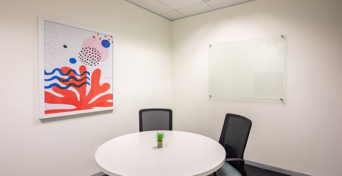 Mac Mac Building - Image 5