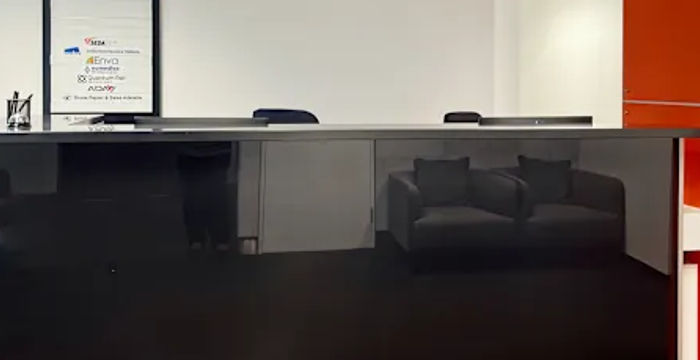 Adelaide Victoria Park - Image 2