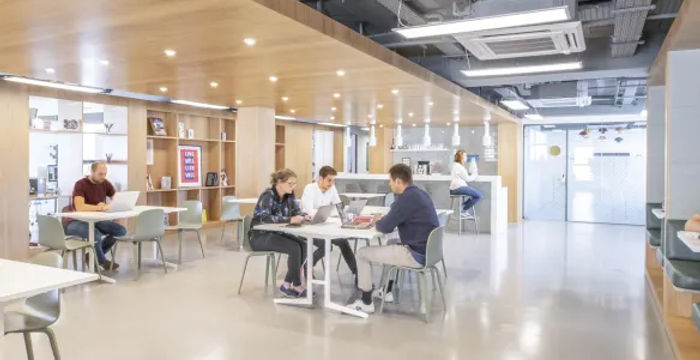 Upper Borough Walls, Bath - Image 2