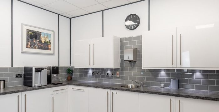 83 Princes Street, Edinburgh - Image 2