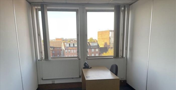 South Hill Avenue, South Harrow - Image 3