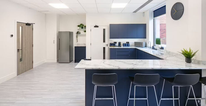 Ring Road, Leeds - Image 2