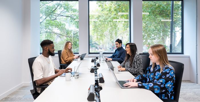 2 Whitechapel Road, Greater London - Image 4