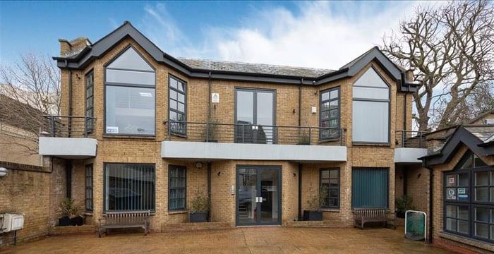 32 Caxton Road, Greater London - Image 5