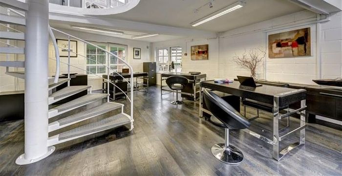 32 Caxton Road, Greater London - Image 2