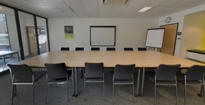 Bessemer Drive, Hertfordshire - Image 4