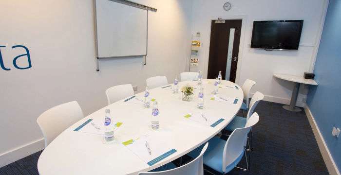 Electric Avenue, Enfield - Image 3