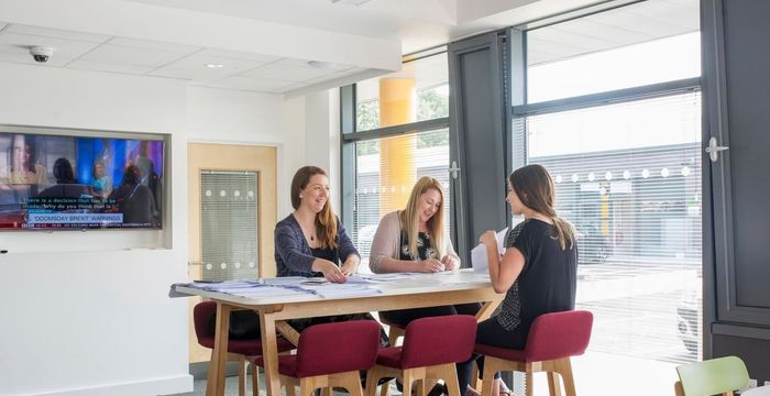 Terminus Road, Chichester - Image 3