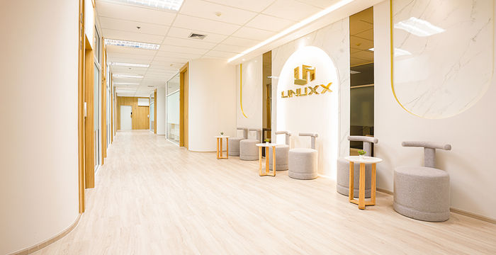 Sukhumvit Road, Khet Khlong Toei - Image 3