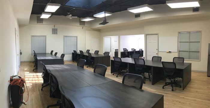 116 W 23rd Street, New York - Image 4