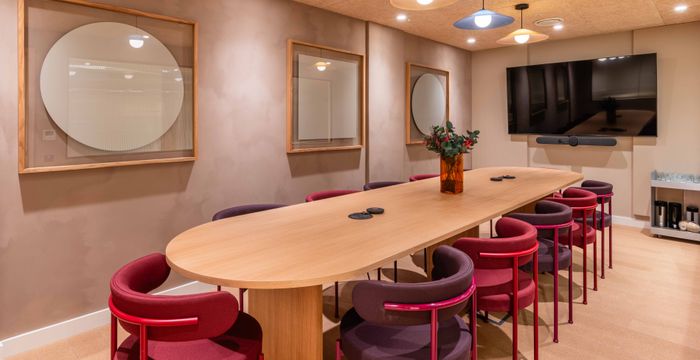 31/34 Alfred Place, Greater London - Image 4