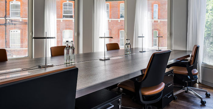 12 Hay Hill, Greater London - Image 2