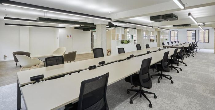 20 Queen Elizabeth Street, London - Image 3