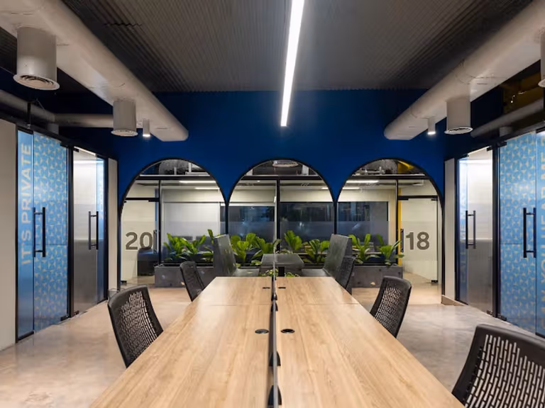 Collective Coworks