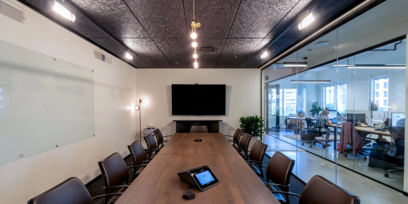 4 Person Private Office at 4201 Wilson Blvd, Arlington | Office Hub