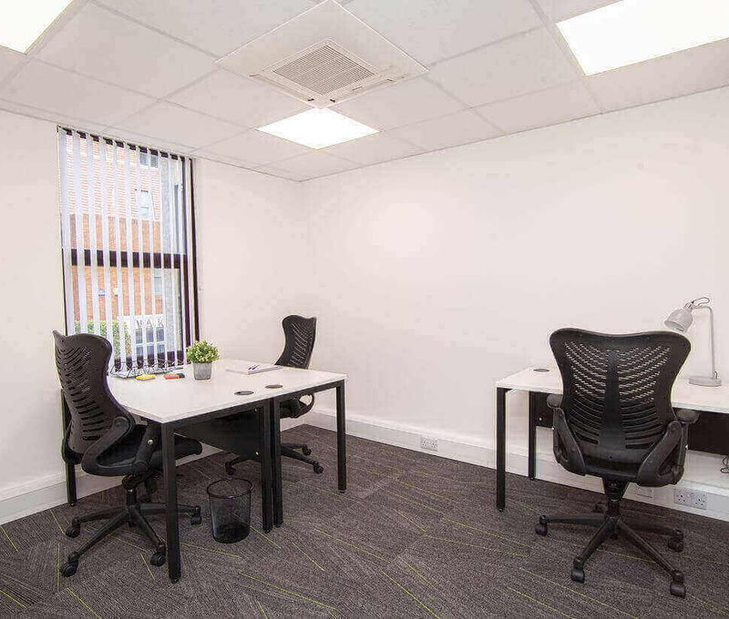 13-15 George Street, Buckinghamshire - Image 7
