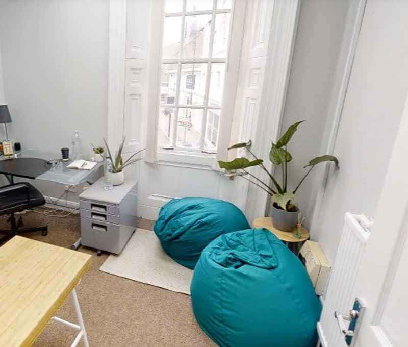 2 Huntingdon Street, St Neots Cambridgeshire - Image 5