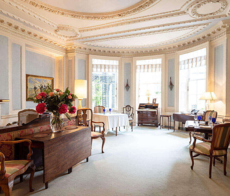 42 Berkeley Square, Greater London - Image 3