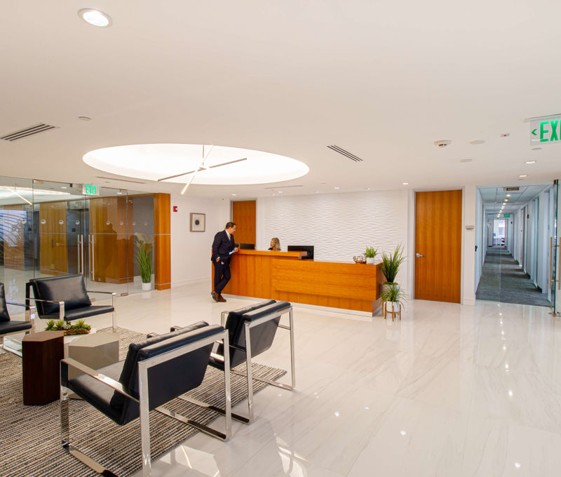 2 S Biscayne Blvd, Miami - Image 2
