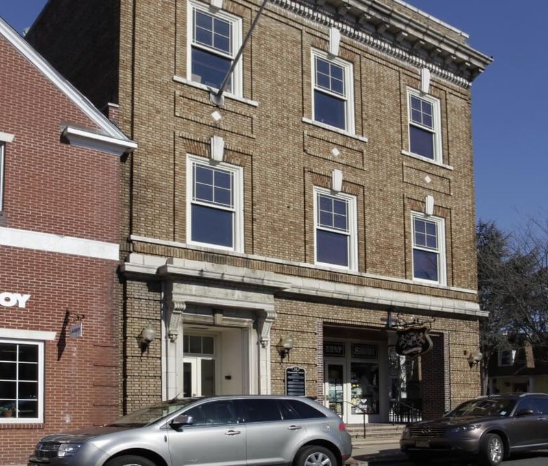 32 Monmouth St, Red Bank - Image 2