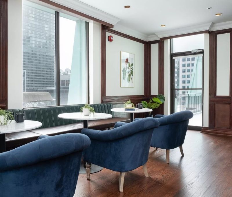 212 King St W, Toronto - Image 7