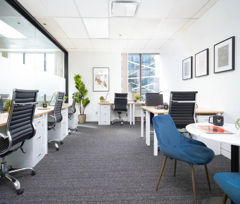 212 King St W, Toronto - Image 1