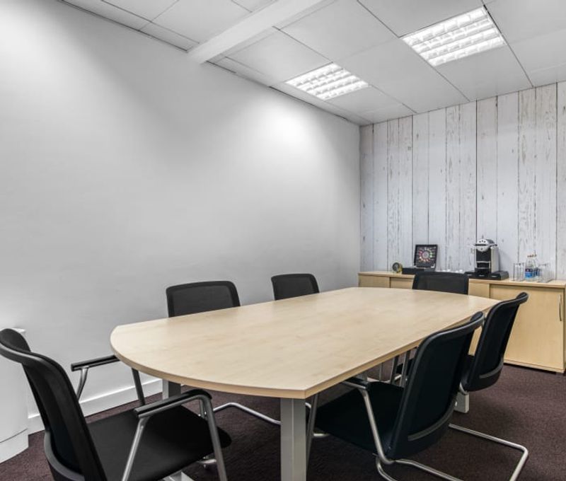 110 Avenida Da Liberdade, Lisbon - Image 2