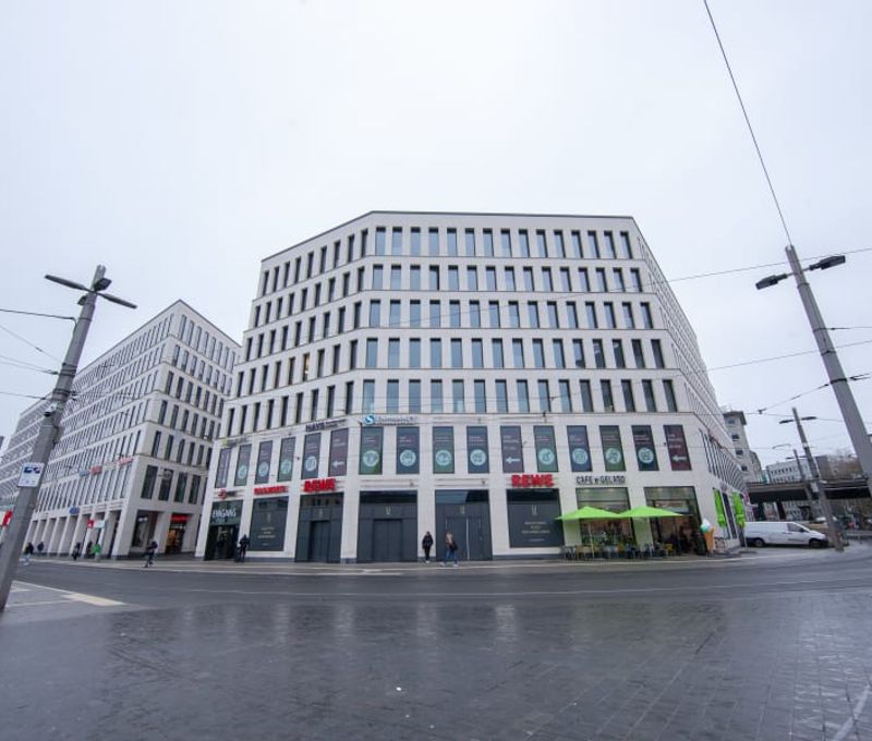 42 Bahnhofsplatz 42 Bahnhofsplatz, Bremen - Image 9