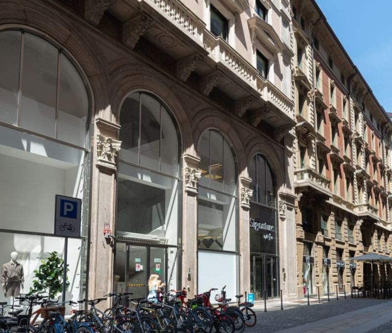 Via San Raffaele 1, Milan - Image 9