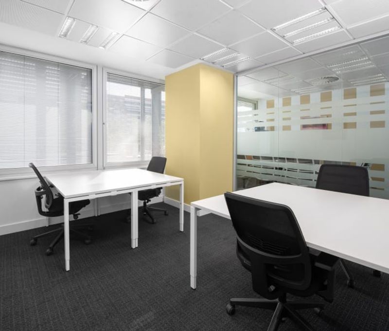 93 Paseo De La Castellana, Madrid - Image 3
