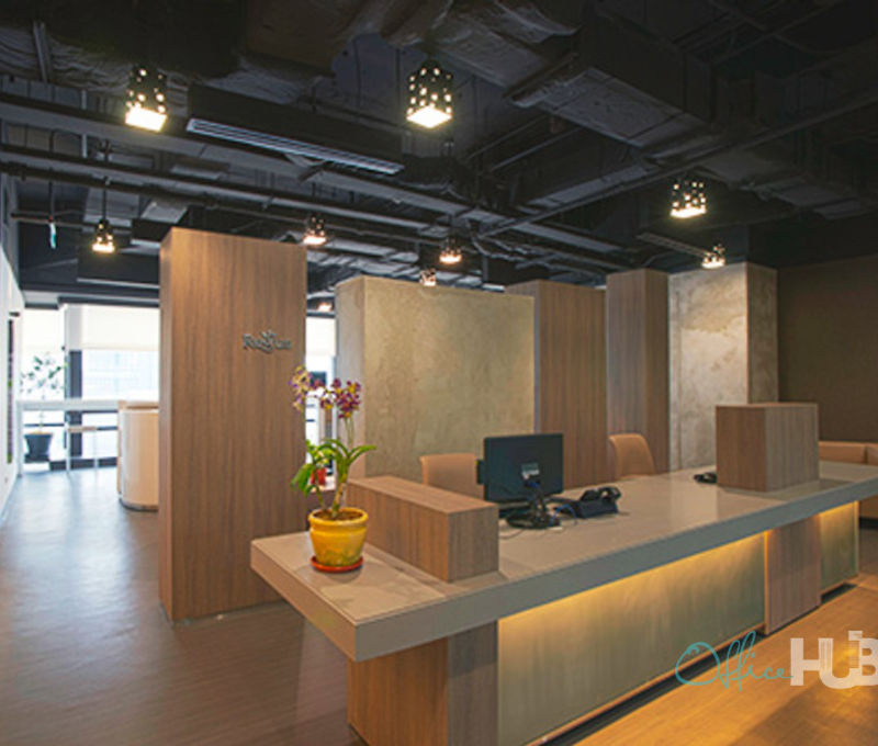 32 Street Corner 9th Avenue, Bonifacio Global City - Image 1