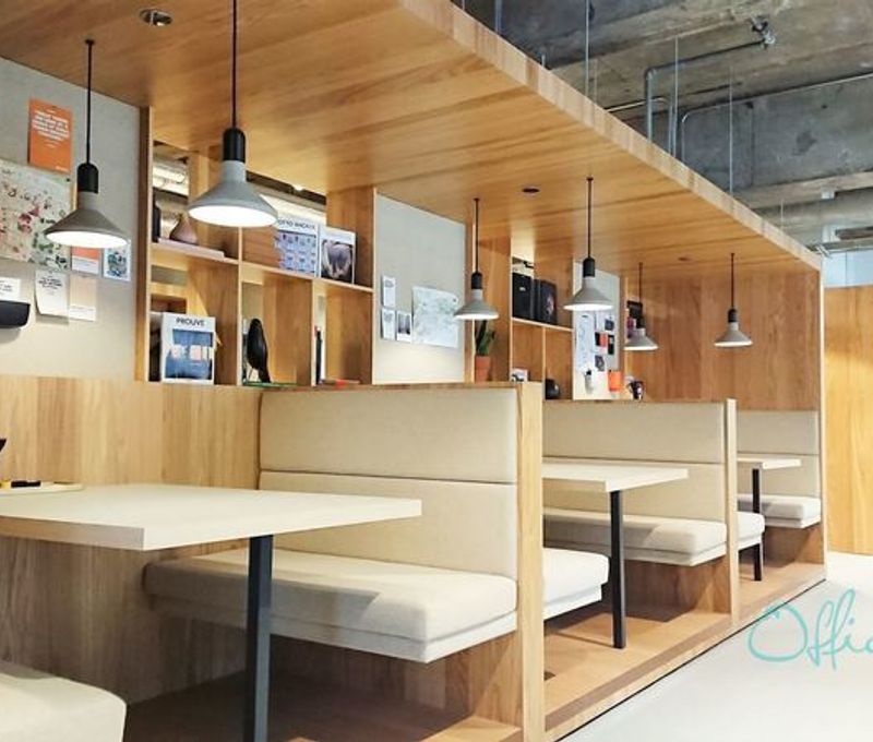 200 Hennessy Road Wan Chai 200 Hennessy Road Wan Chai, Hong Kong Island - Image 3