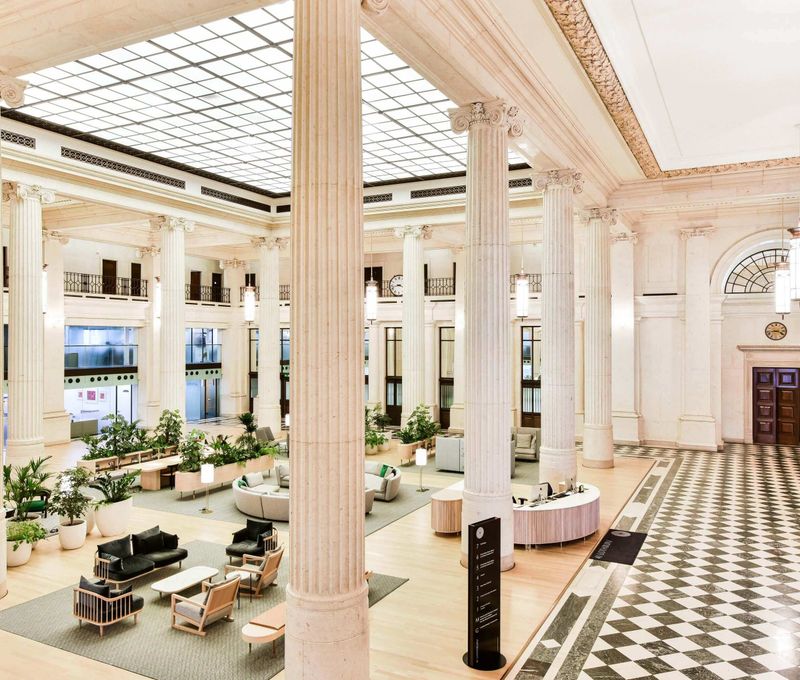 41 Lothbury, London - Image 5