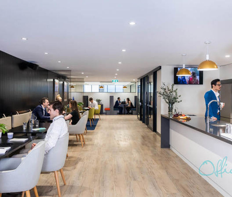320 Adelaide Street, Brisbane City - Image 3