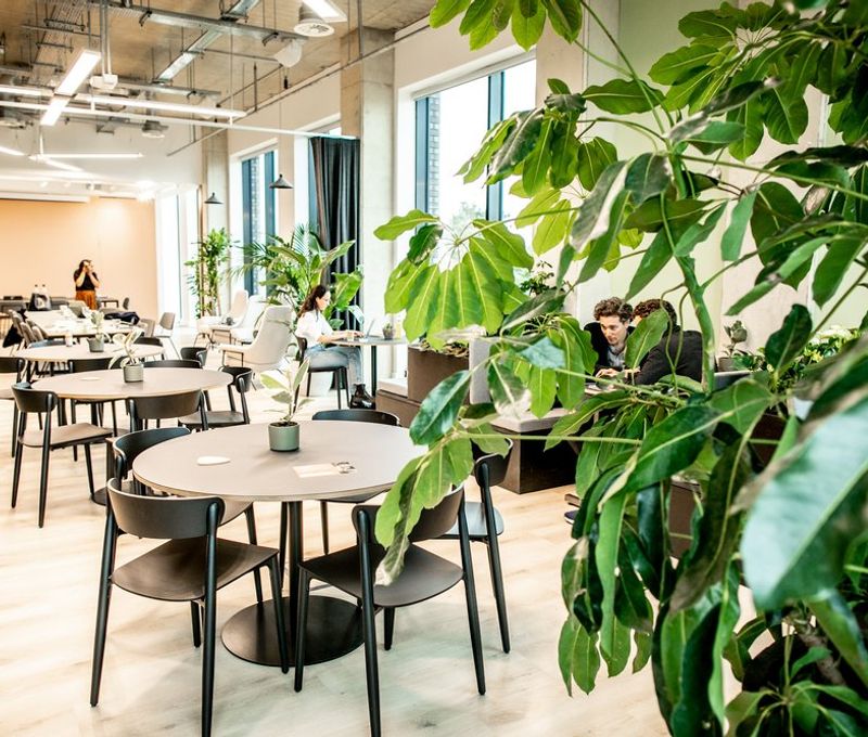 100 Bollo Lane, London - Image 12