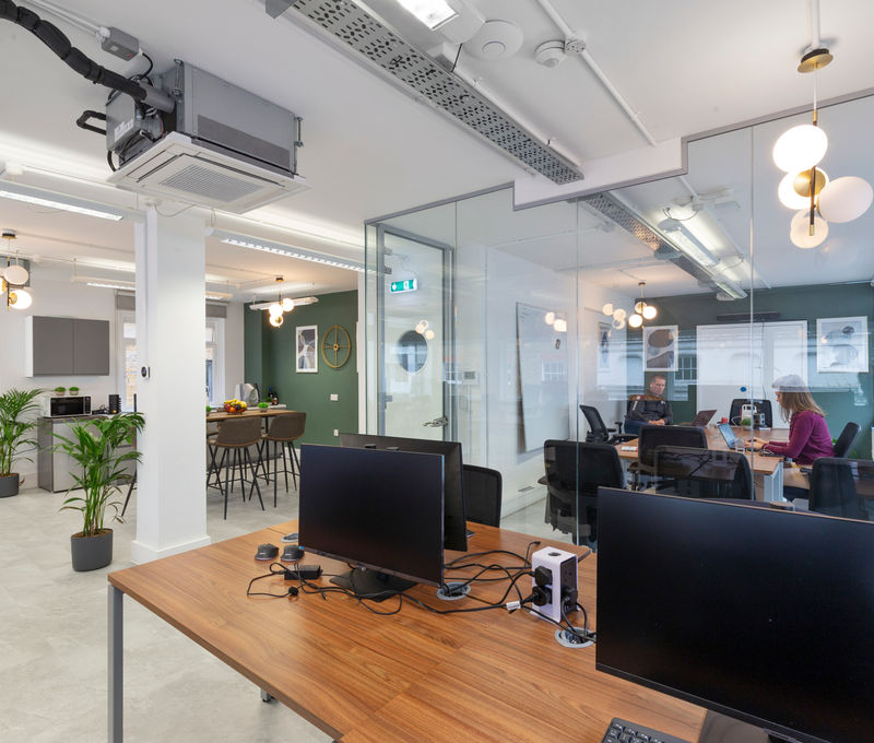 33 Duke Street, Greater London - Image 8