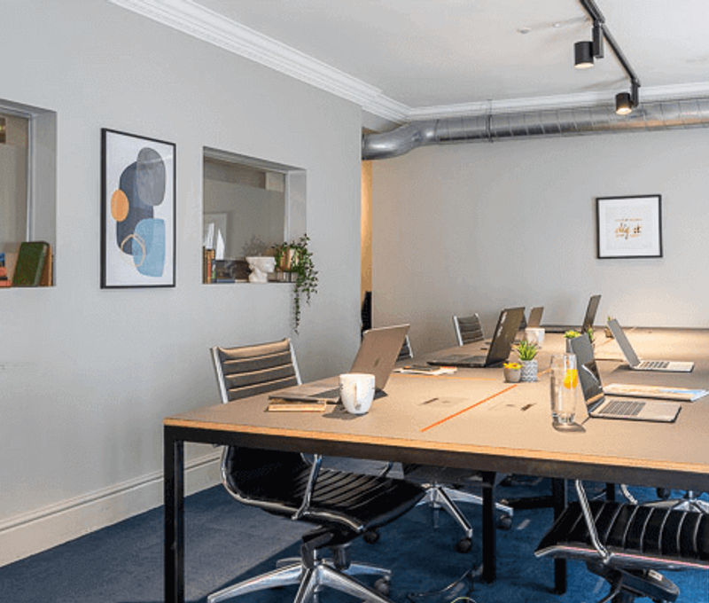 18 - 20 Merrion St Upper, Dublin 2 - Image 1