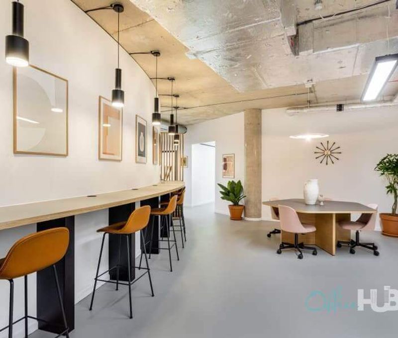 17 City North Place, Finsbury Park - Image 2
