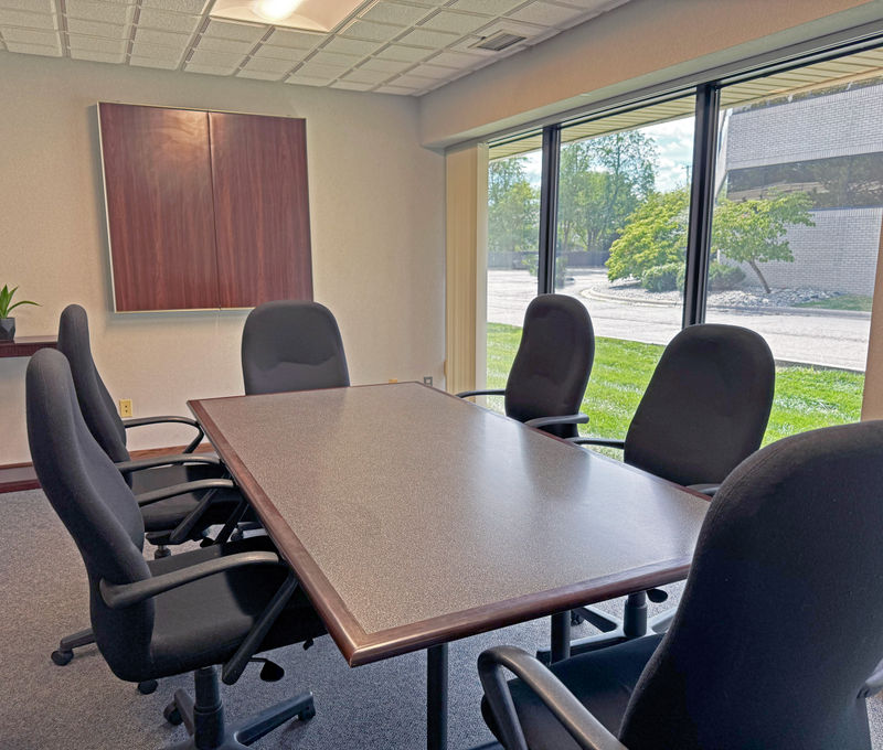 26677 W 12 Mile Rd, Southfield - Image 10