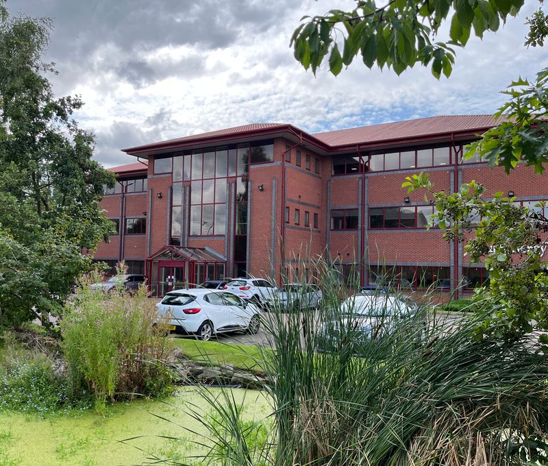 16 Carolina Way 16 Carolina Way, Greater Manchester - Image 2