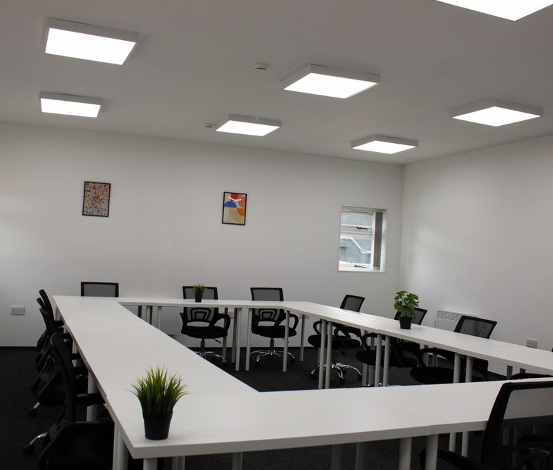 225 Denby Dale Road, West Yorkshire - Image 11