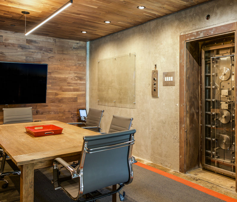 445 Center St, Healdsburg - Image 8
